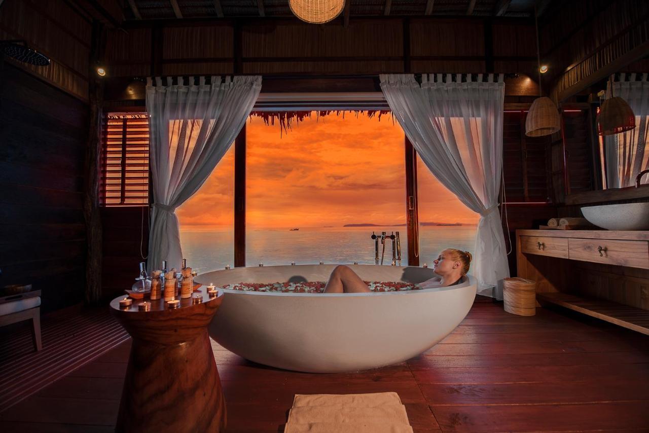 Papua Paradise Eco Resort Pulau Birie Экстерьер фото